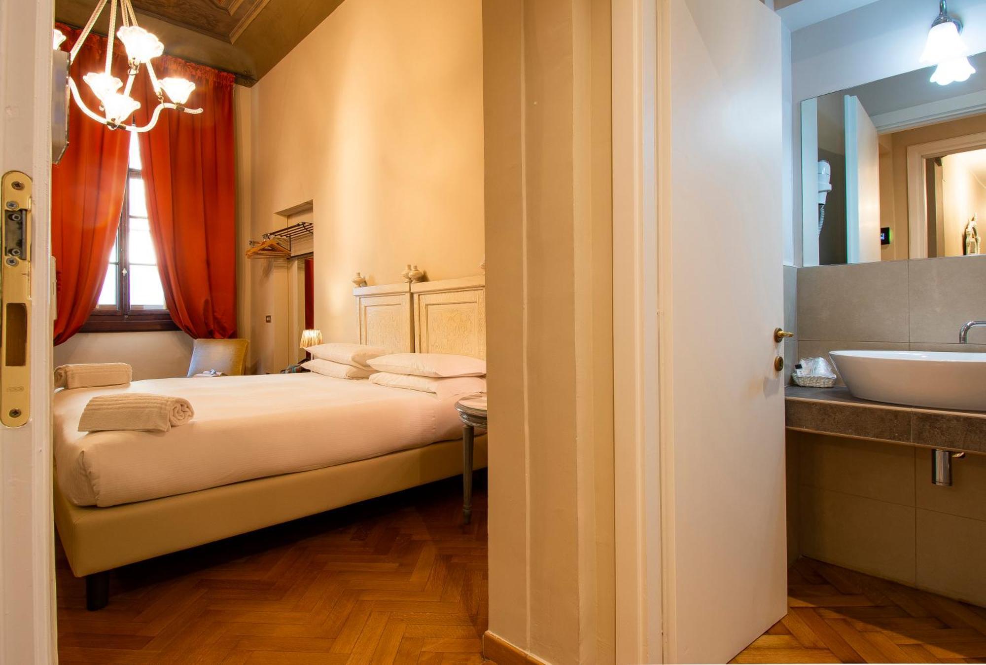 N4U Guest House פירנצה מראה חיצוני תמונה