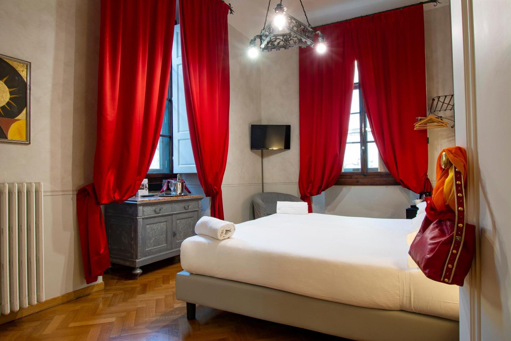 N4U Guest House פירנצה מראה חיצוני תמונה
