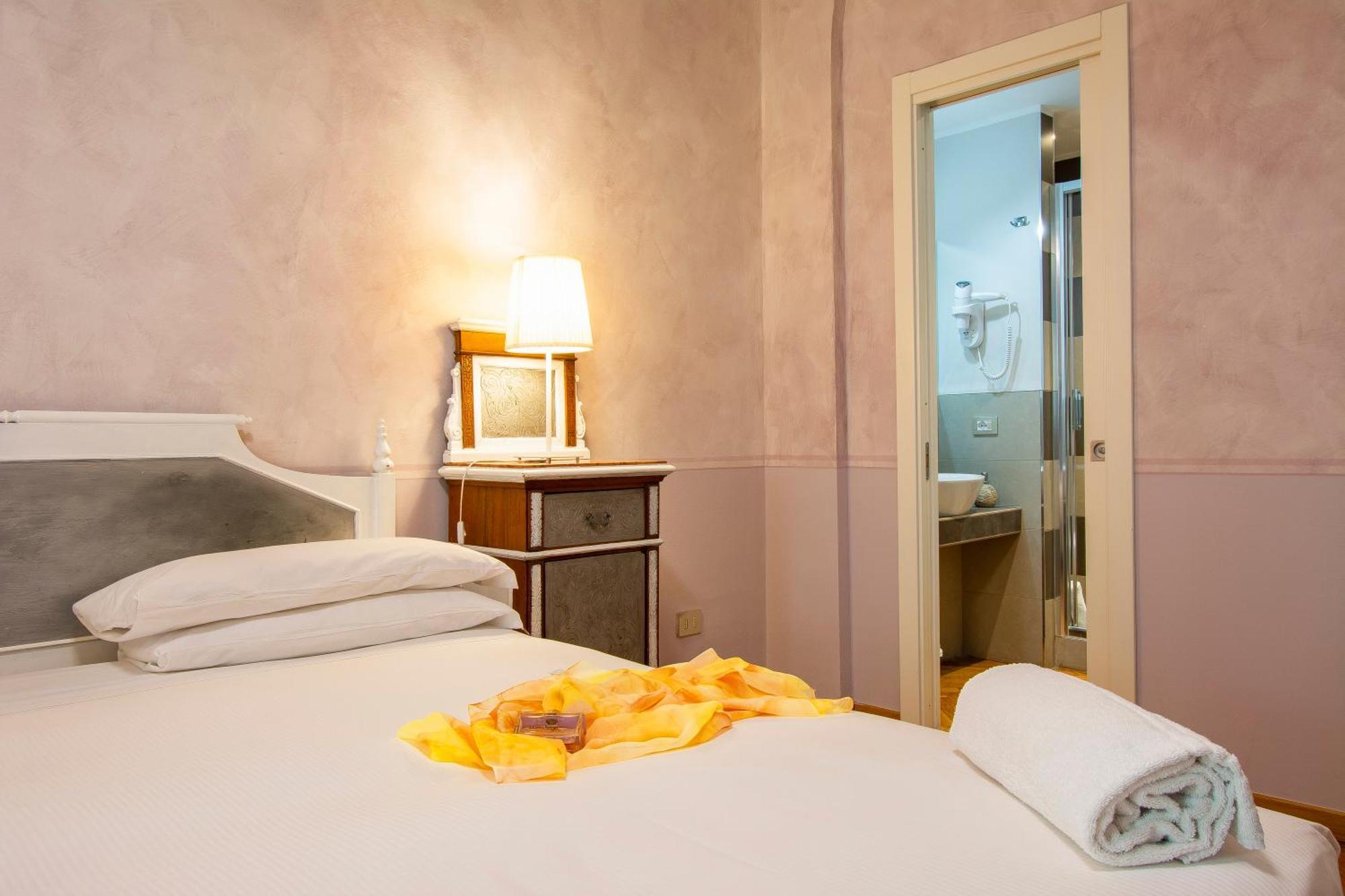 N4U Guest House פירנצה מראה חיצוני תמונה